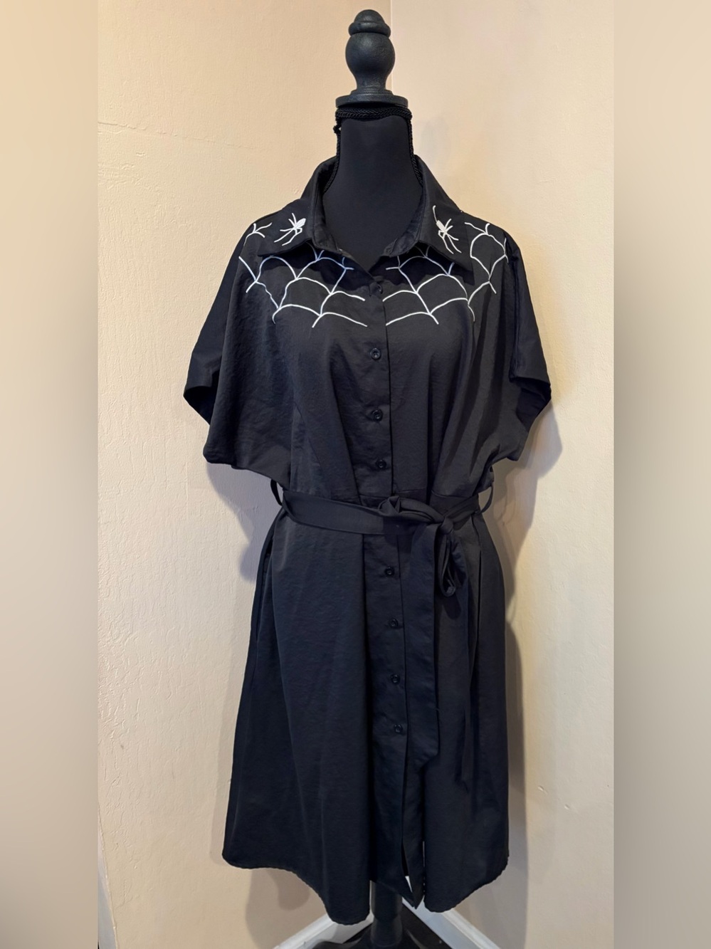 Wicked Black Short Sleeve Button Up Dress w/ Spiderweb Embroidery, size 2X